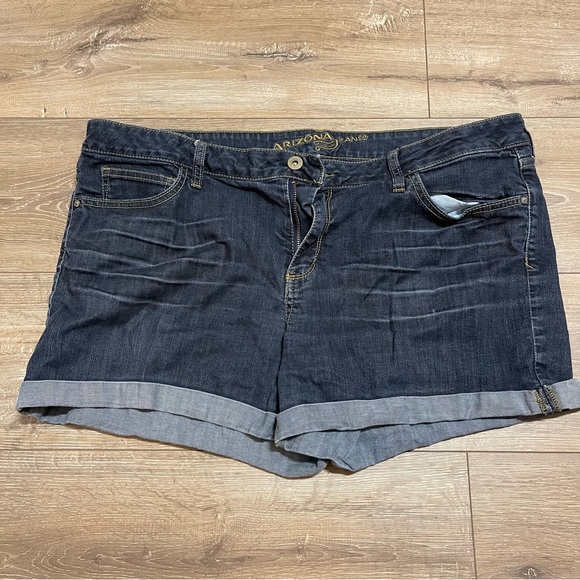 Juniors Arizona Jean Co Dark Jean Shorts - Picture 1 of 3